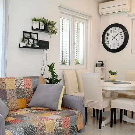 Amarena 023 Apartment *