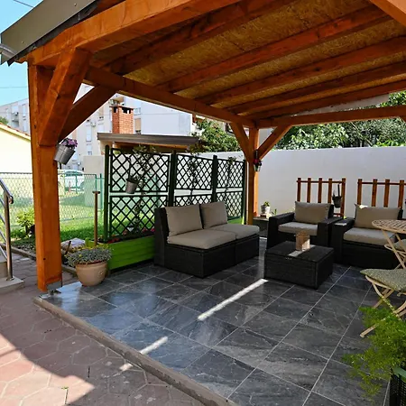 Amarena 023 Apartman Zadar