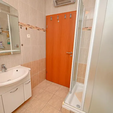 Amarena 023 Apartman *